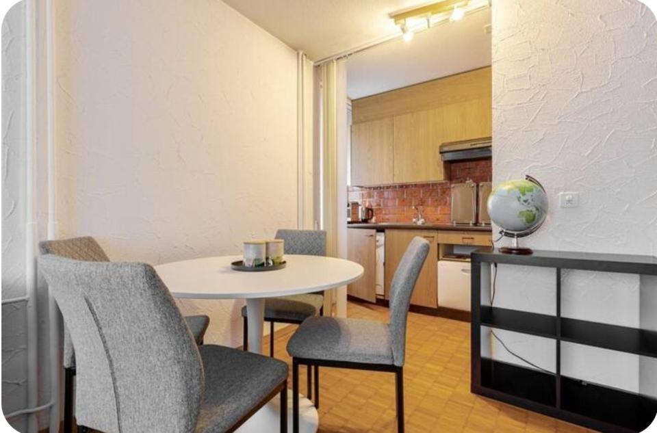 5-mins Walk To Main Station - Center * Zürich